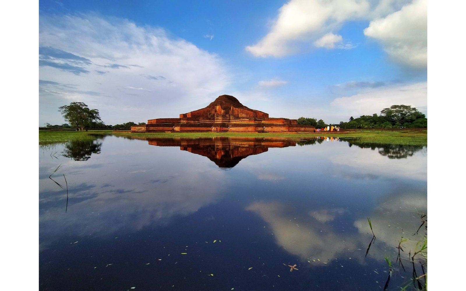 Mapping Environmental Pollution and Assessing Stakeholder Awareness at Somapura Mahavihara : A Policy Implementation Study